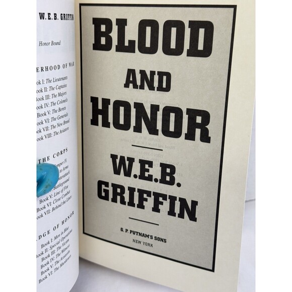 Blood and Honor By WEB Griffin, Hardback Dust Jacket Military Honor War Marines - Picture 4 of 5